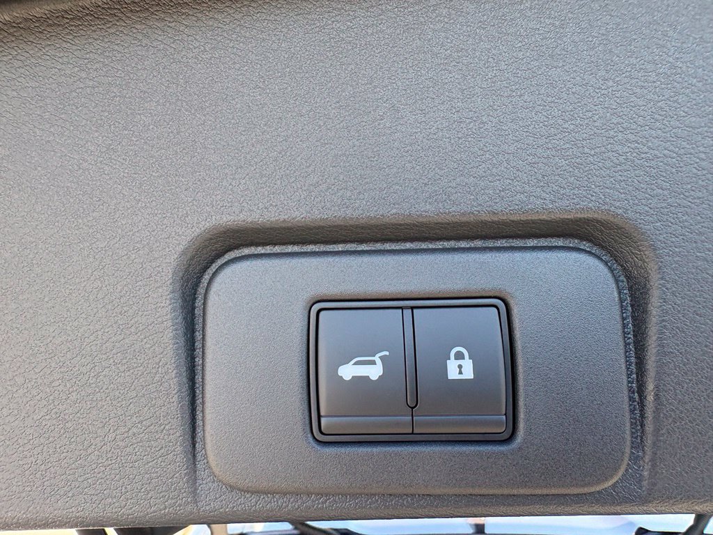 New 2026 Nissan Rogue Platinum AWD/4WD image 17