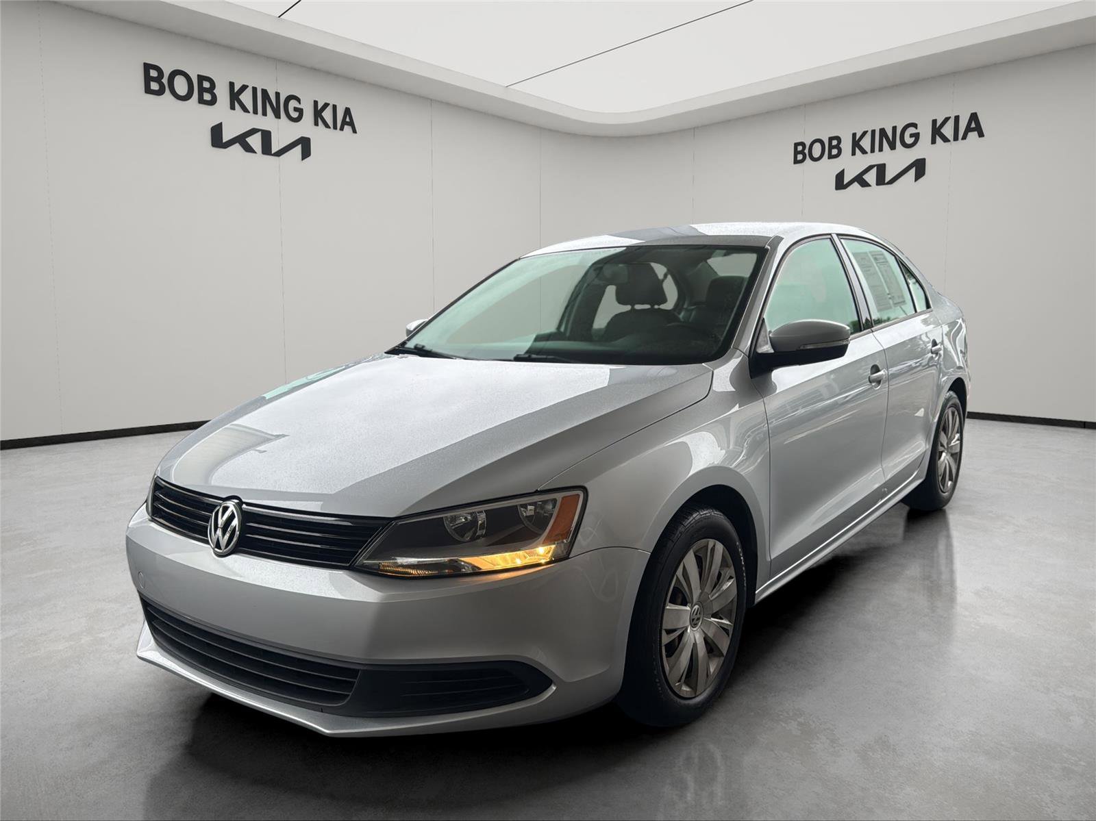Used 2014 Volkswagen Jetta SE FWD image 1