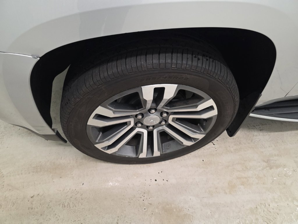 Used 2018 GMC Yukon XL Denali w/ Open Road Package AWD/4WD image 2