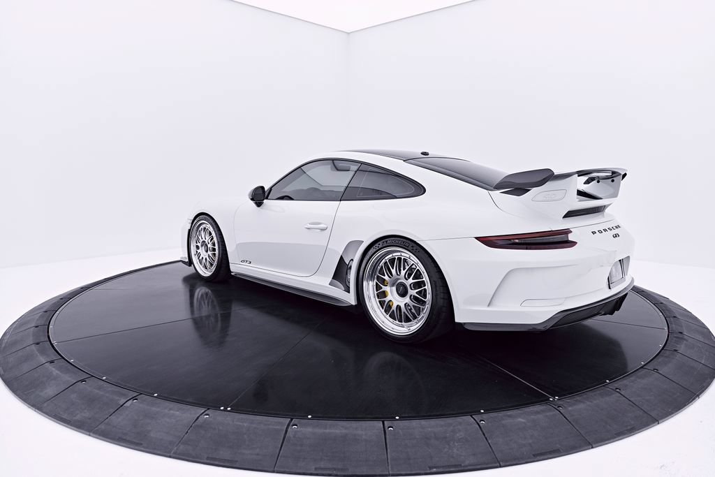 Used 2018 Porsche 911 GT3 RWD image 18