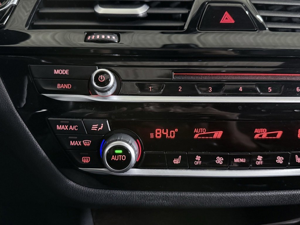 Used 2017 BMW 540i xDrive image 35