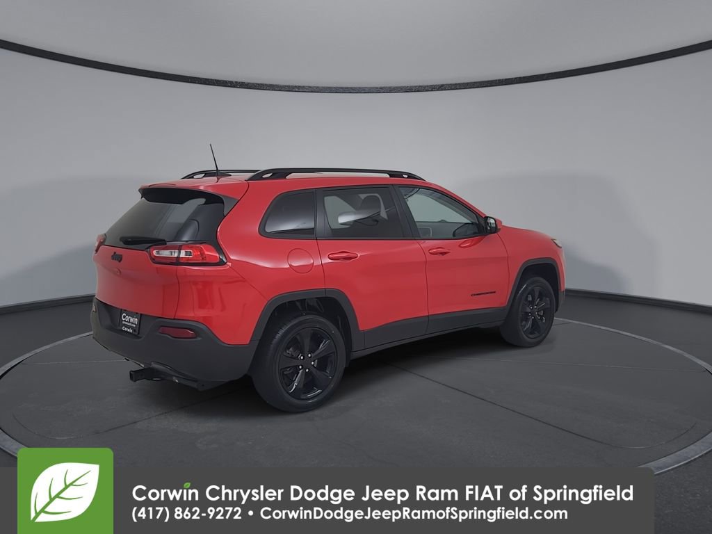 Certified 2018 Jeep Cherokee Latitude w/ Altitude Package FWD image 15