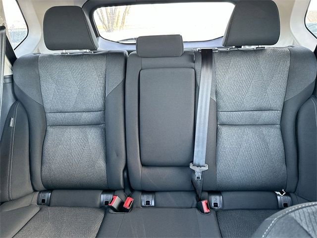 Used 2025 Nissan Rogue SV image 33