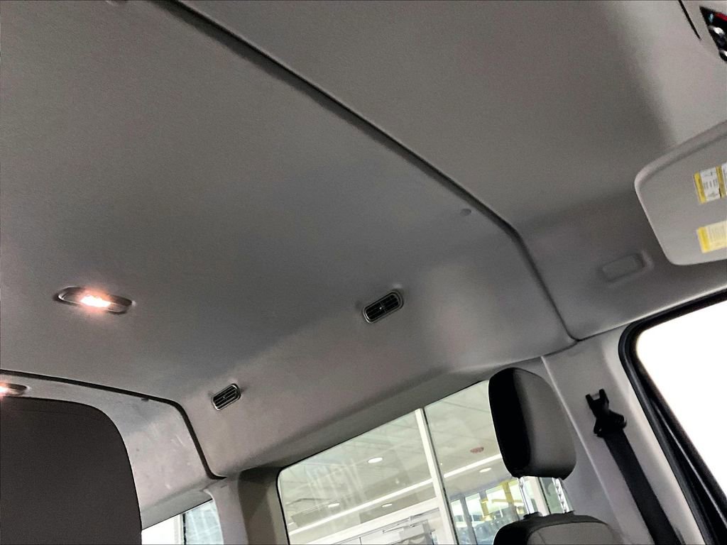 Used 2024 Ford Transit 350 XLT image 22