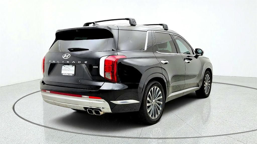 Used 2024 Hyundai Palisade Calligraphy AWD/4WD image 5