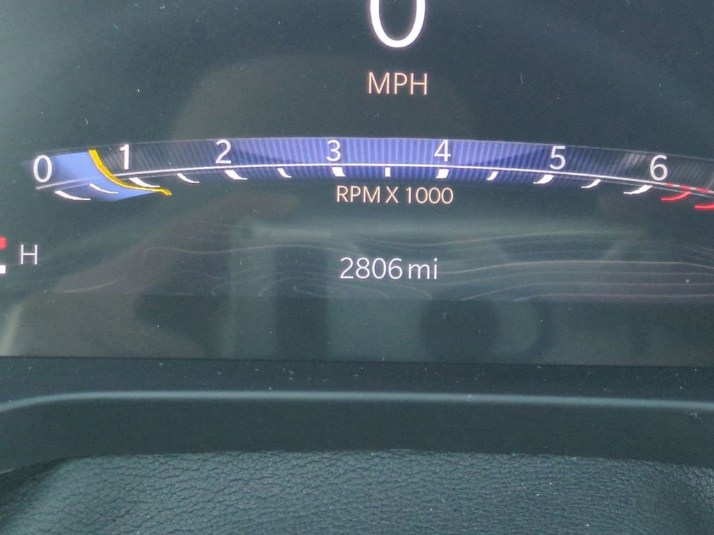 Used 2025 Jeep Grand Cherokee Limited RWD image 32