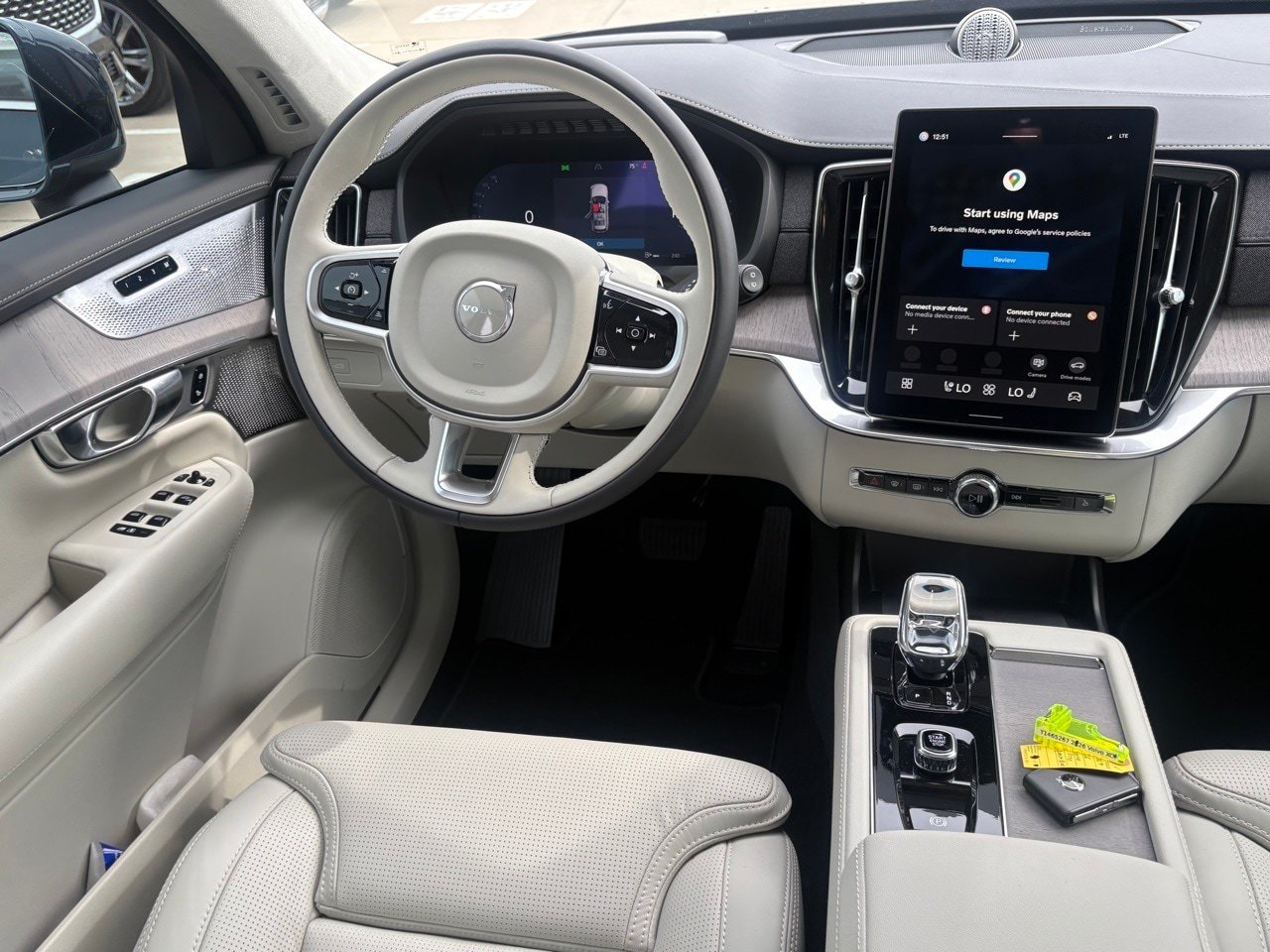 New 2026 Volvo XC90 B6 Ultra w/ Lounge Package AWD/4WD image 13