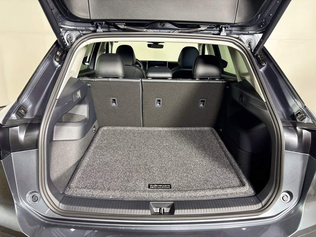 New 2026 Volkswagen Tiguan SE AWD/4WD image 21