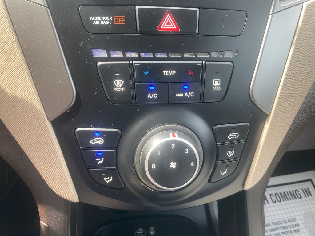 Used 2017 Hyundai Santa Fe Sport AWD/4WD image 27