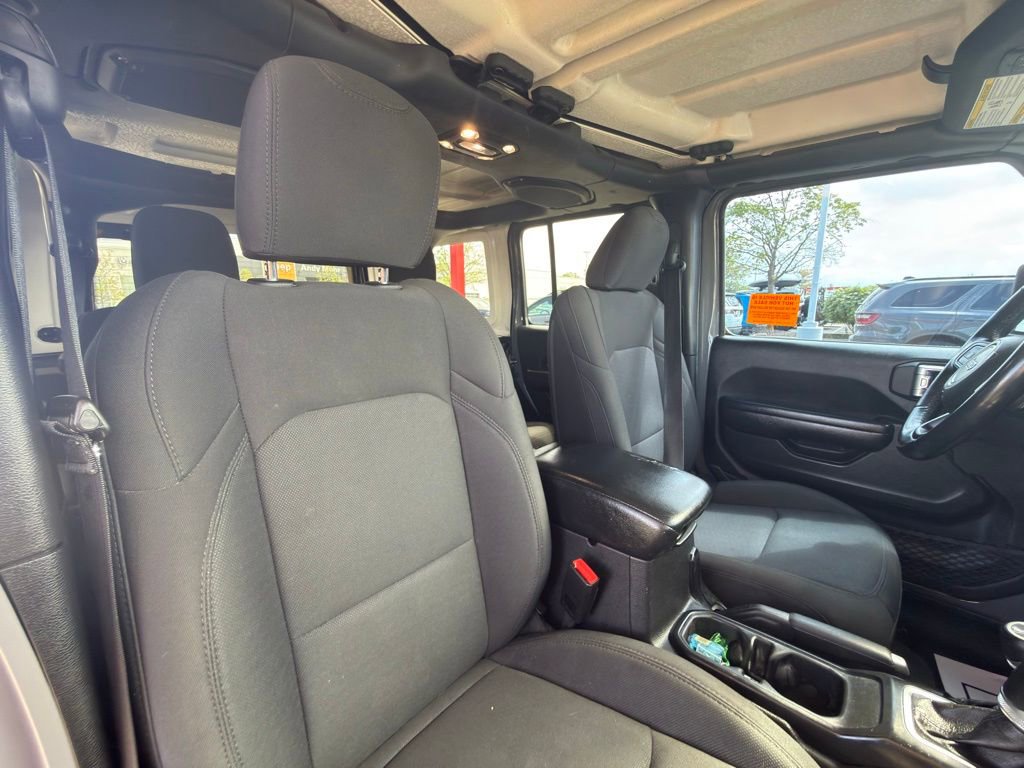 Used 2021 Jeep Wrangler Unlimited Sport AWD/4WD image 34