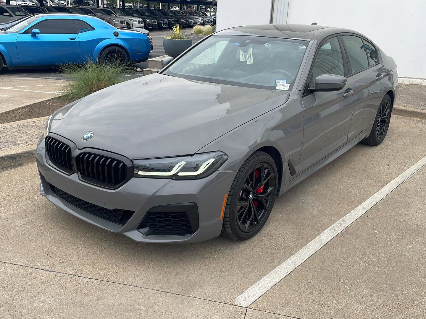 Certified 2022 BMW 540i RWD image 1
