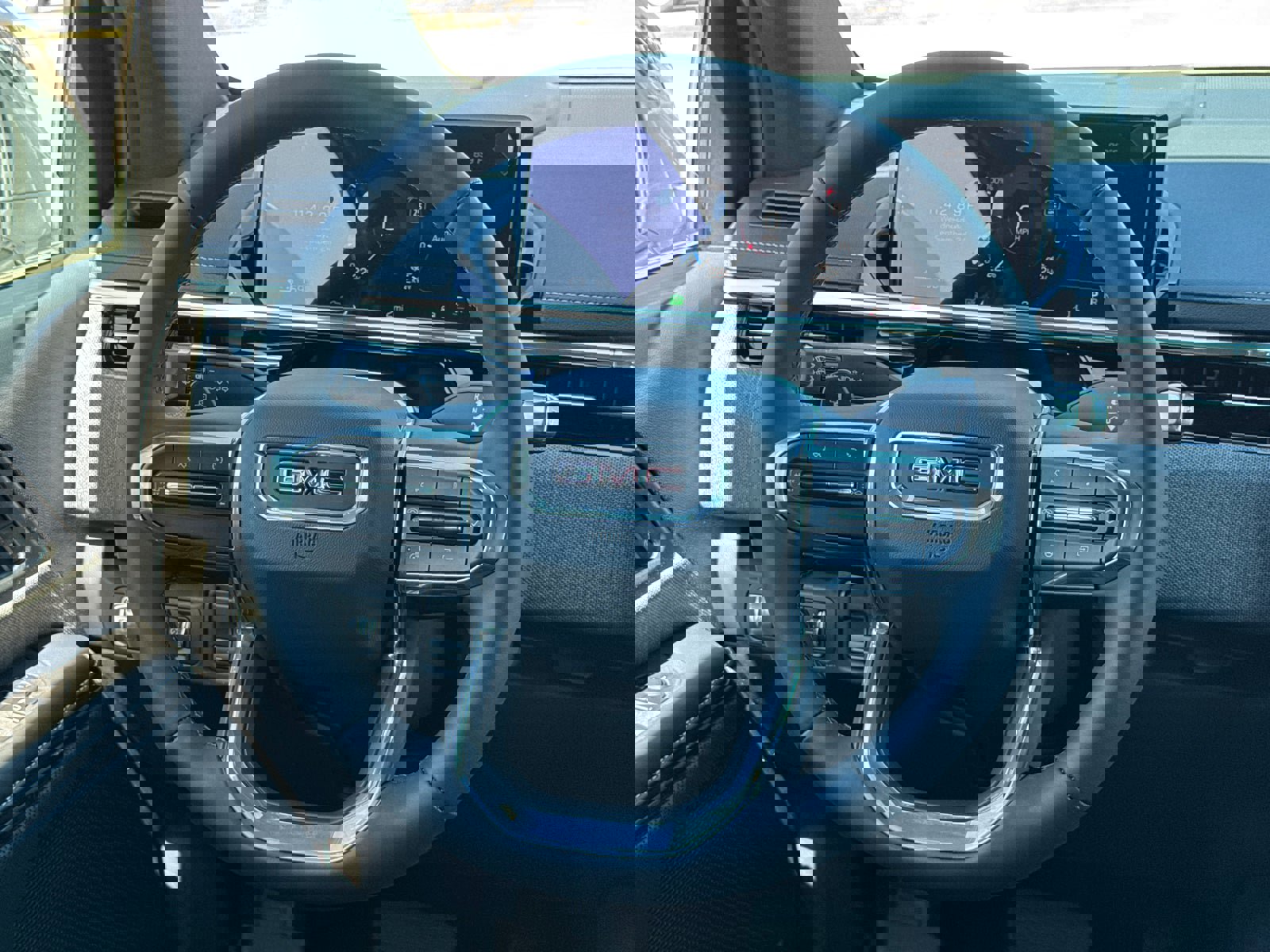 Used 2026 GMC Sierra EV Elevation image 24