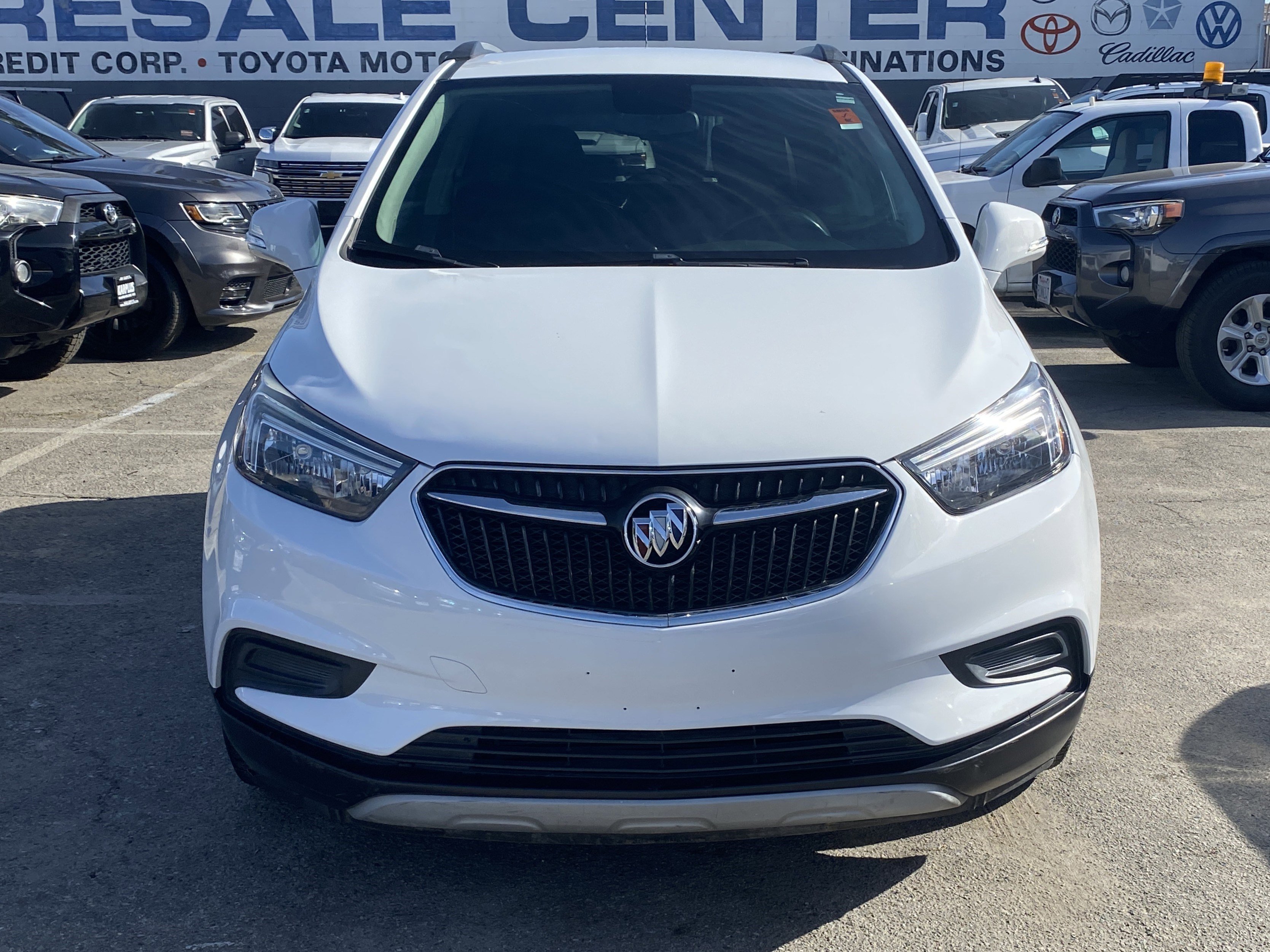 Used 2019 Buick Encore Preferred FWD image 3