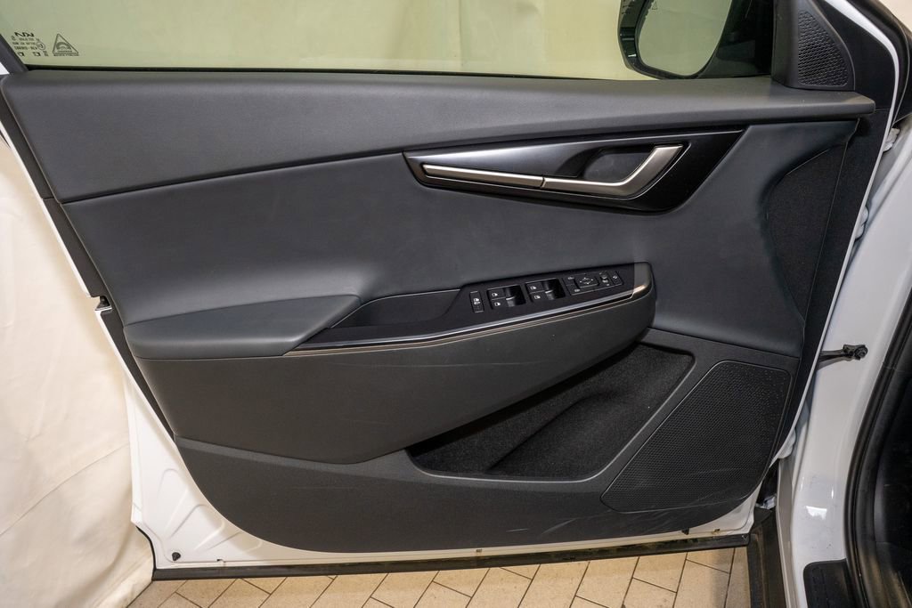 New 2025 Kia EV6 Light image 12