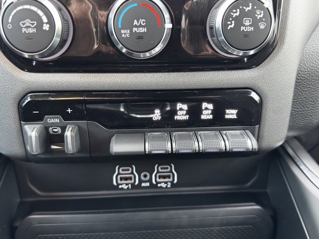 Used 2025 RAM 1500 Big Horn image 11