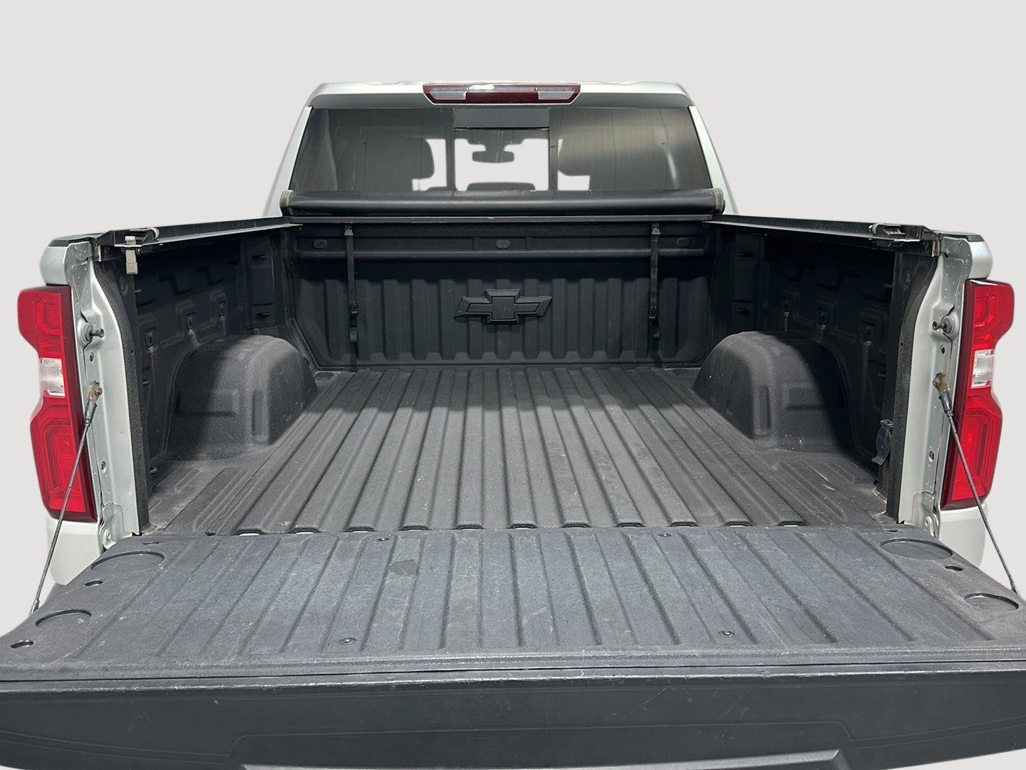 Used 2020 Chevrolet Silverado 1500 LTZ w/ LTZ Premium Package AWD/4WD image 25