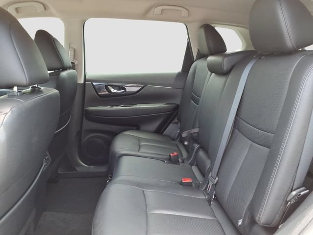 Used 2020 Nissan Rogue SL AWD/4WD image 29