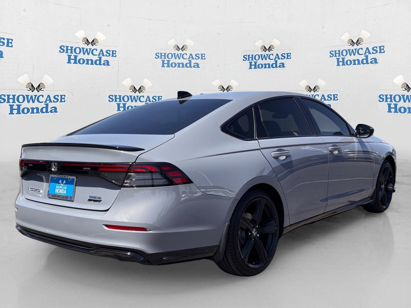 Used 2023 Honda Accord Sport image 8