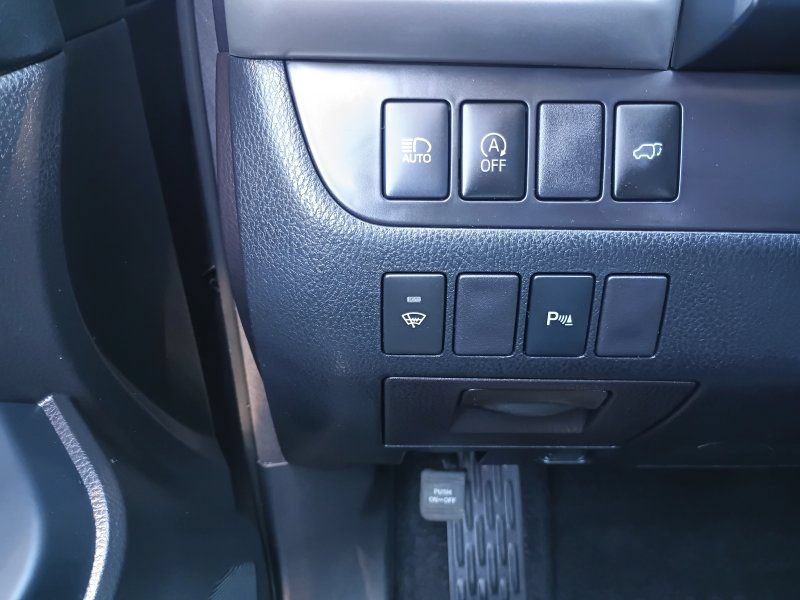Used 2018 Toyota Highlander Limited AWD/4WD image 20