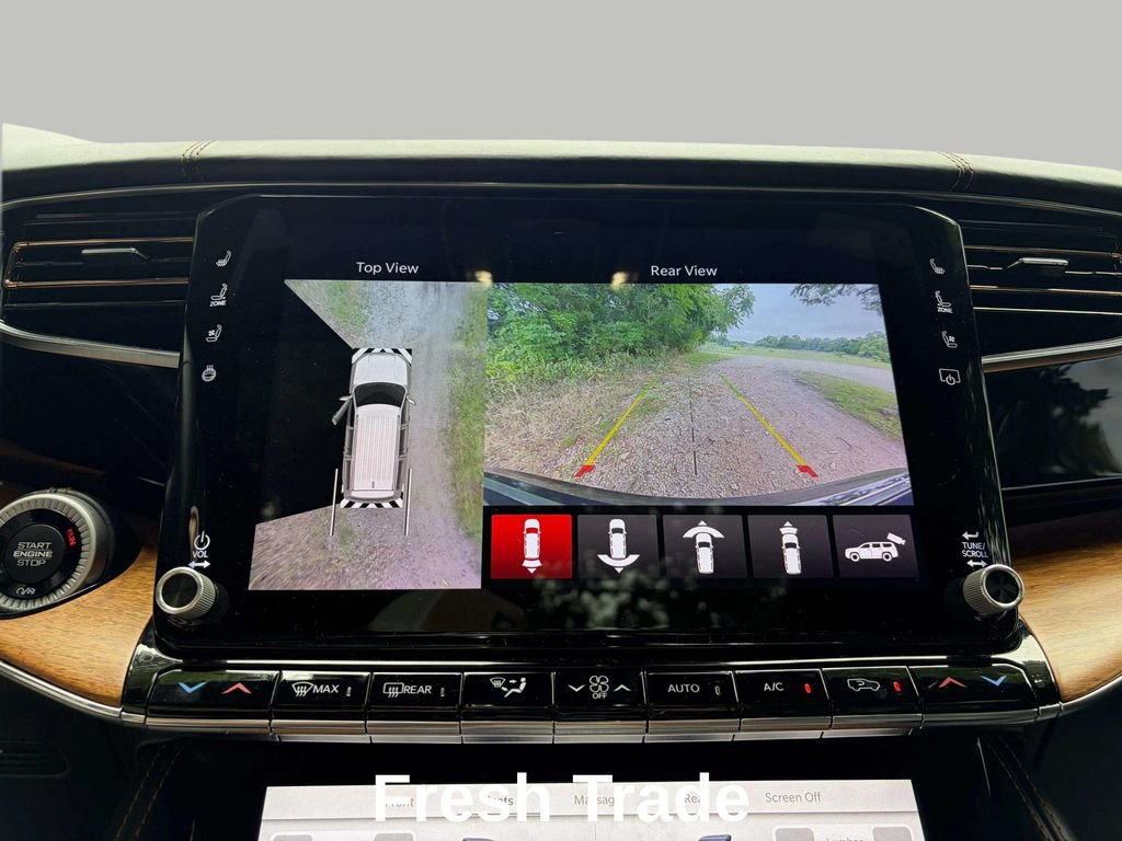 Used 2022 Jeep Grand Wagoneer Series III AWD/4WD image 17