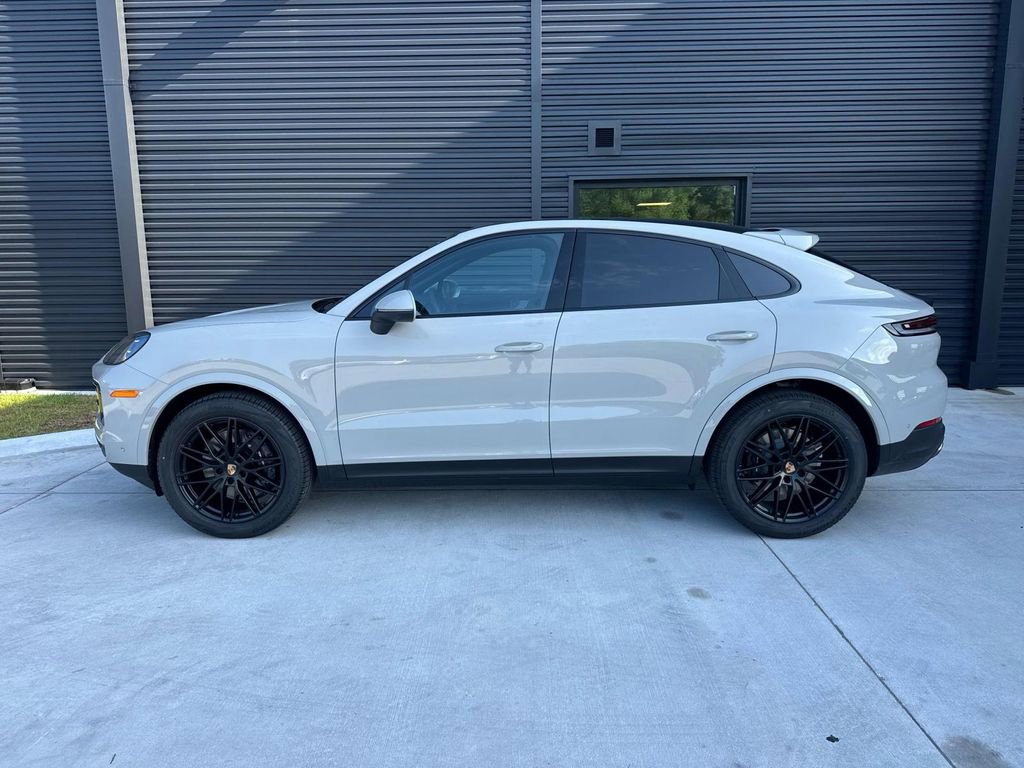 New 2026 Porsche Cayenne Coupe image 2