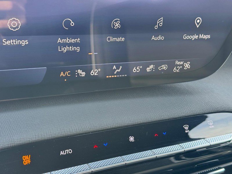 Certified 2025 Buick Enclave Preferred image 22