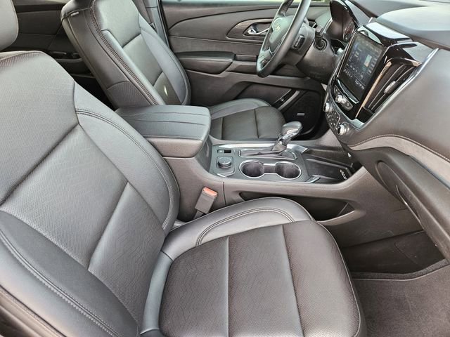 Used 2023 Chevrolet Traverse High Country image 15