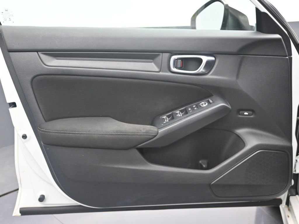 Used 2022 Honda Civic LX image 11