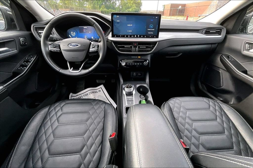 Used 2024 Ford Escape Platinum w/ Premium Technology Package AWD/4WD image 14
