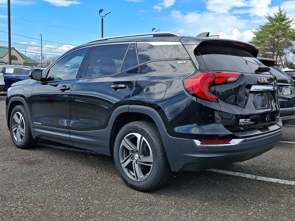 Certified 2021 GMC Terrain SLT w/ Infotainment Package II image 3