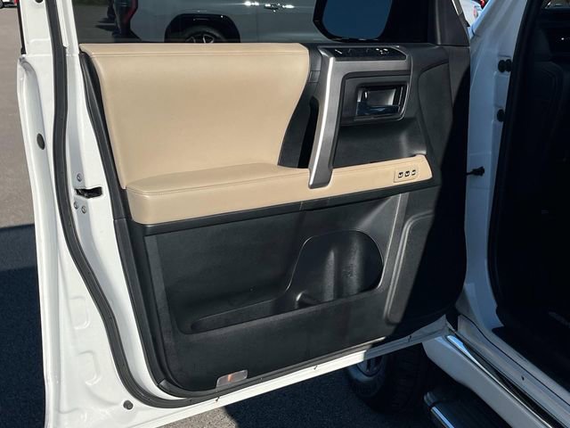 Used 2020 Toyota 4Runner Limited image 28