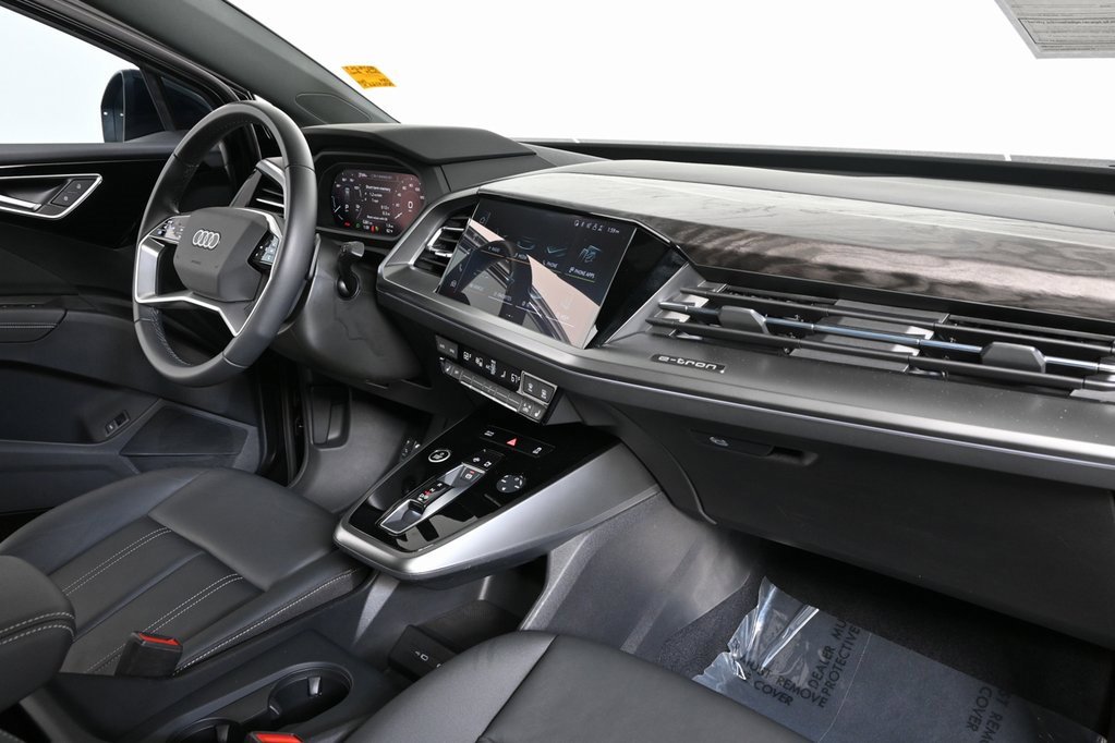 Used 2024 Audi Q4 e-tron Premium image 20