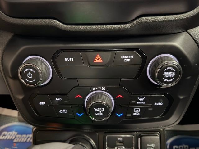 Used 2019 Jeep Renegade Altitude w/ Quick Order Package 2XM image 41