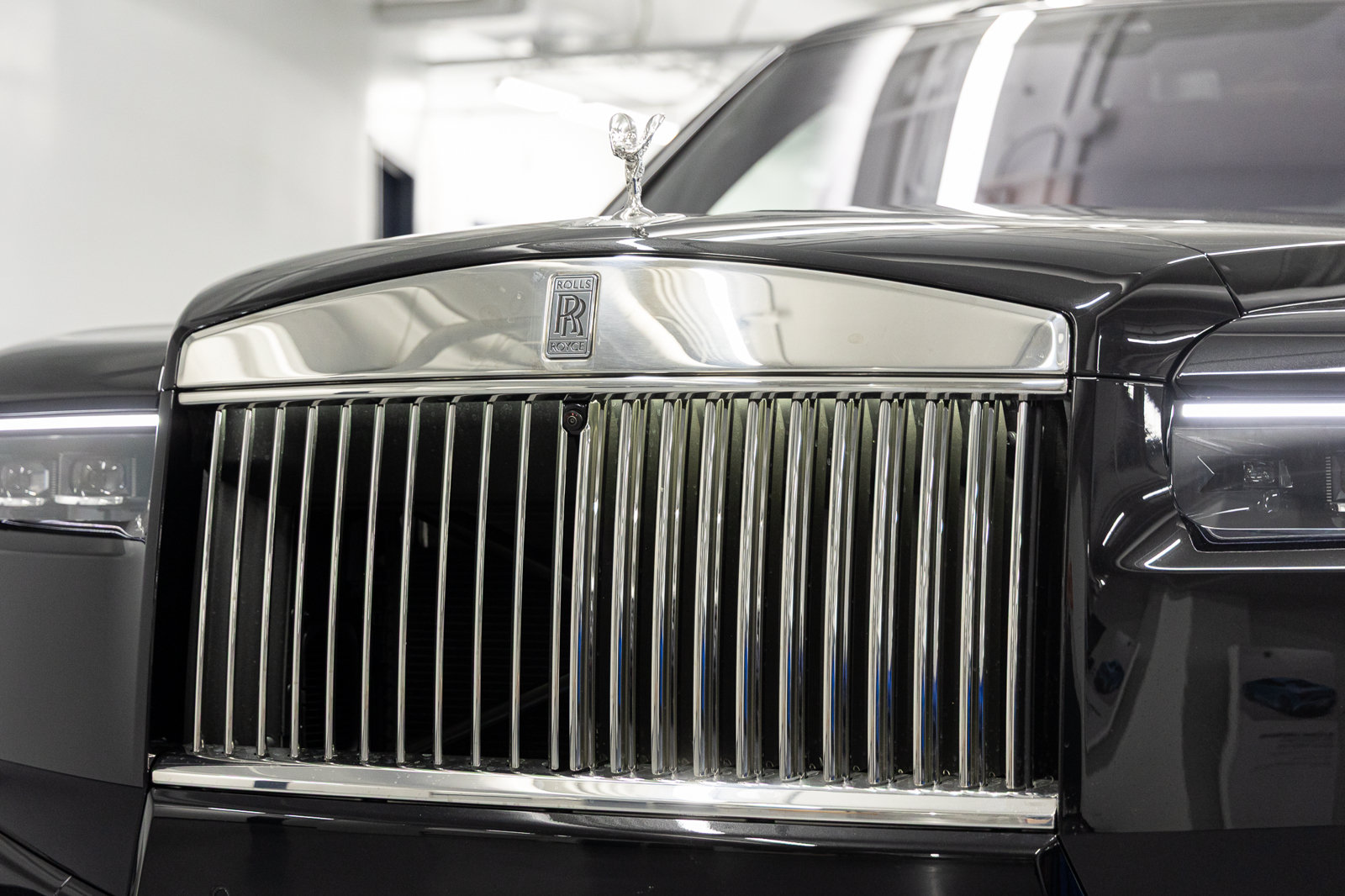 New 2027 Rolls-Royce Cullinan AWD/4WD image 14