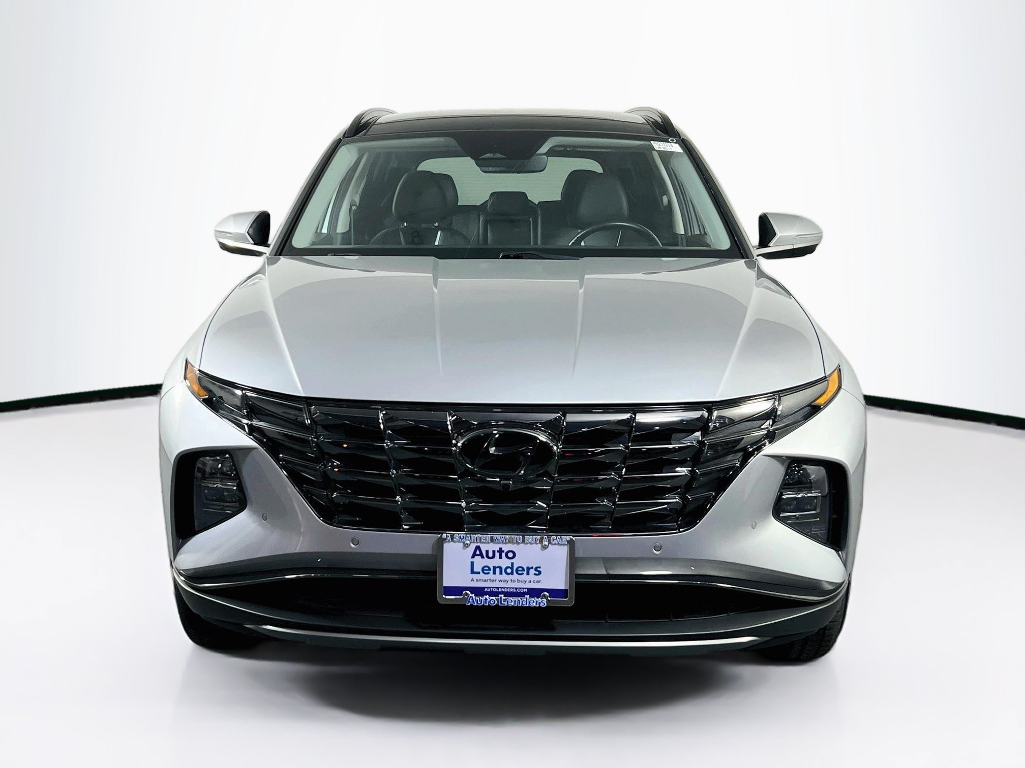 Used 2023 Hyundai Tucson Limited w/ Cargo Package AWD/4WD image 2