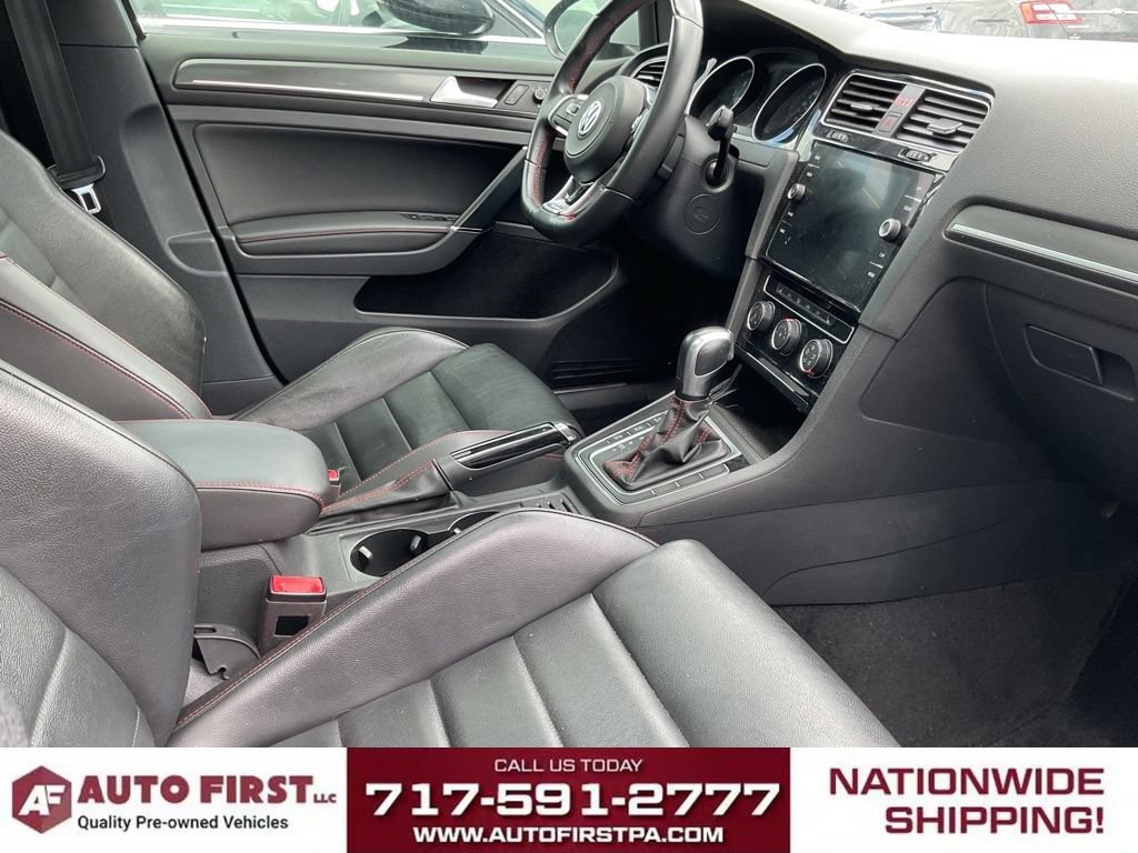 Used 2020 Volkswagen GTI SE FWD image 18