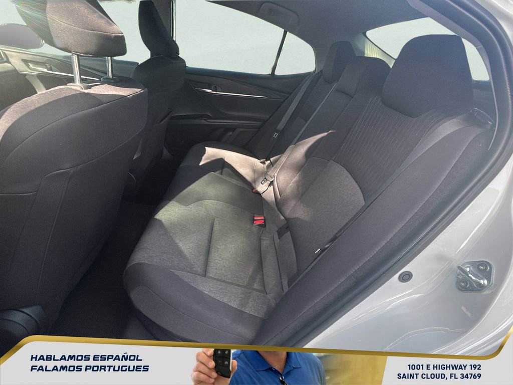 Used 2025 Toyota Camry LE image 25