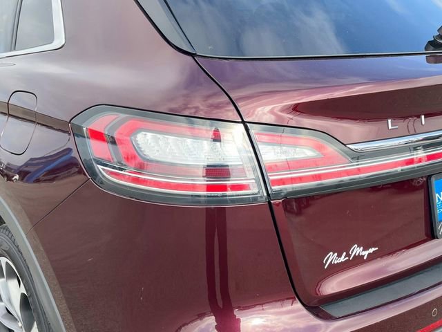 Used 2022 Lincoln Nautilus Reserve image 14