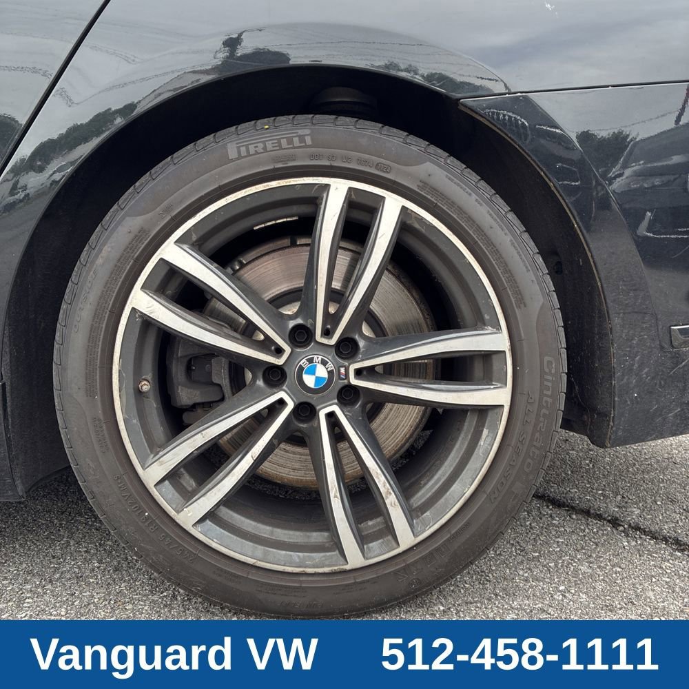 Used 2022 BMW 750i xDrive w/ Executive Package AWD/4WD image 12