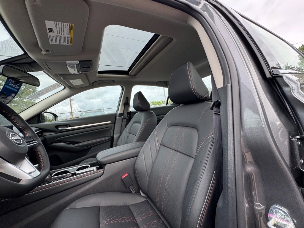 New 2025 Nissan Altima 2.5 SR w/ SR Premium Package image 15