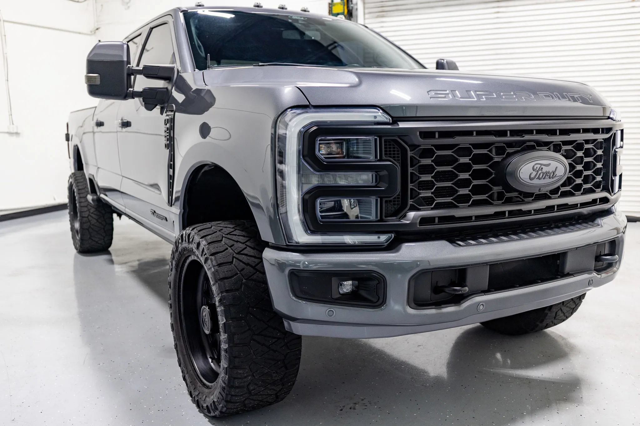 Used 2024 Ford F250 Platinum AWD/4WD image 32