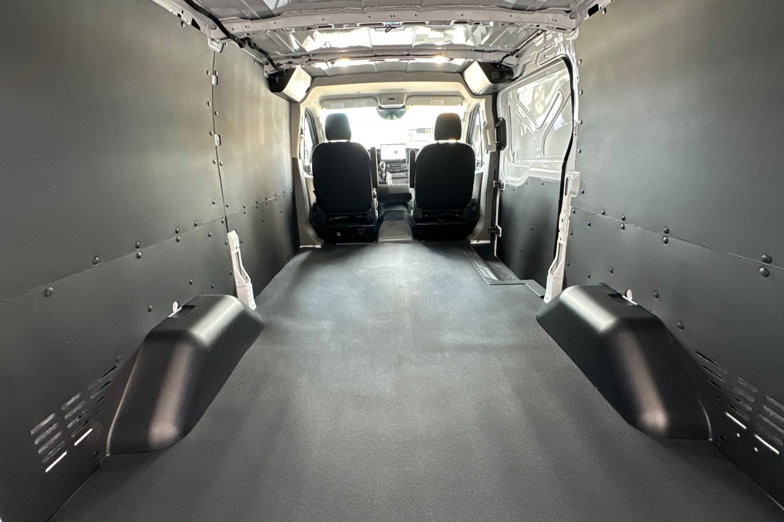 New 2026 Ford Transit 150 Low Roof w/ Load Area Protection Package RWD image 14