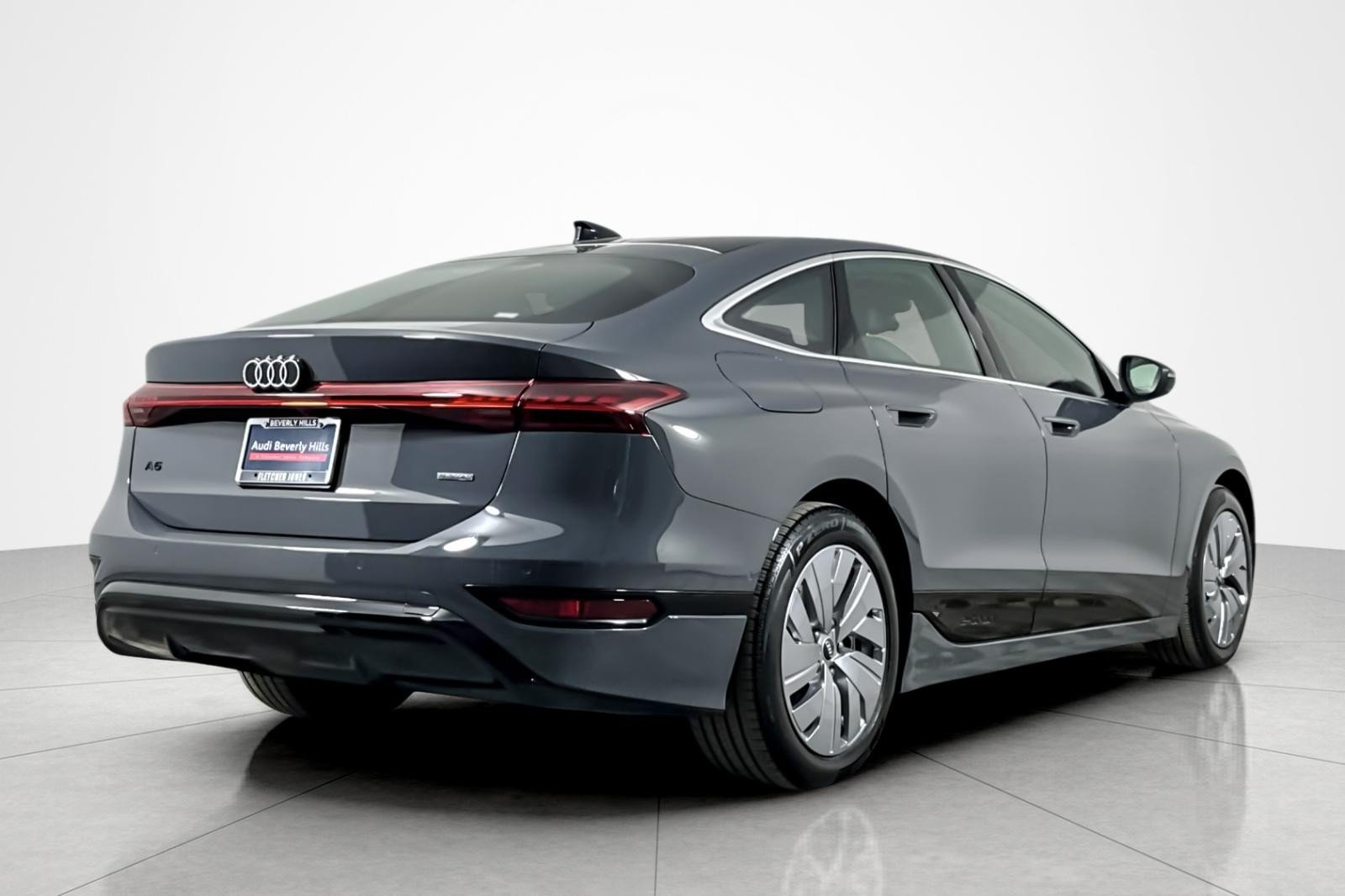 Used 2025 Audi A6 e-tron Premium w/ Ultra Package AWD/4WD image 5