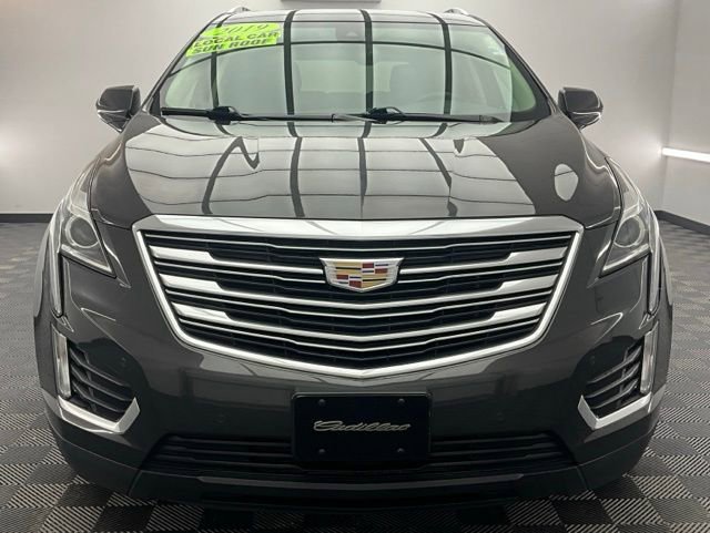 Used 2019 Cadillac XT5 Luxury image 2