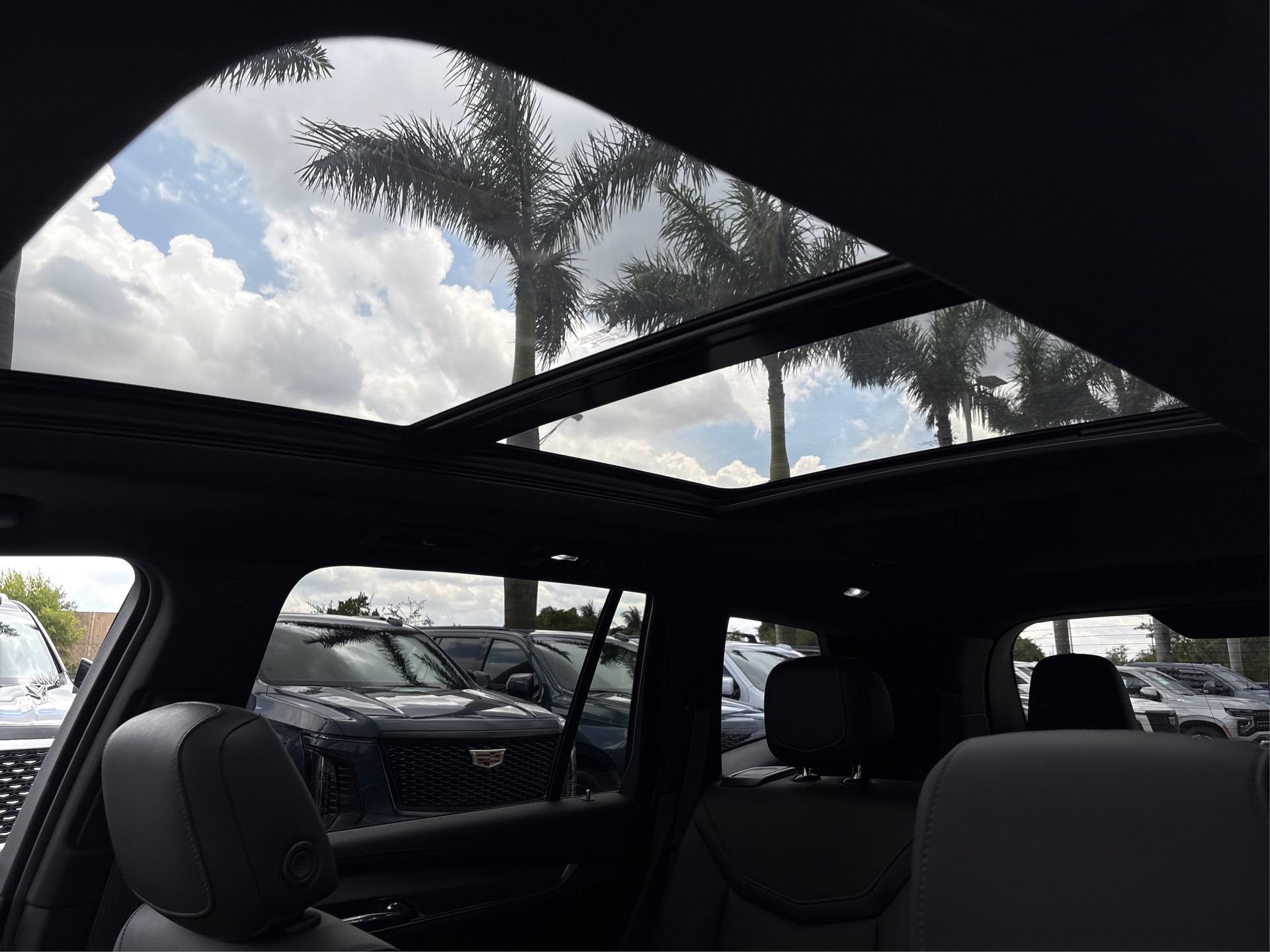 Certified 2023 Cadillac XT6 Luxury FWD image 31