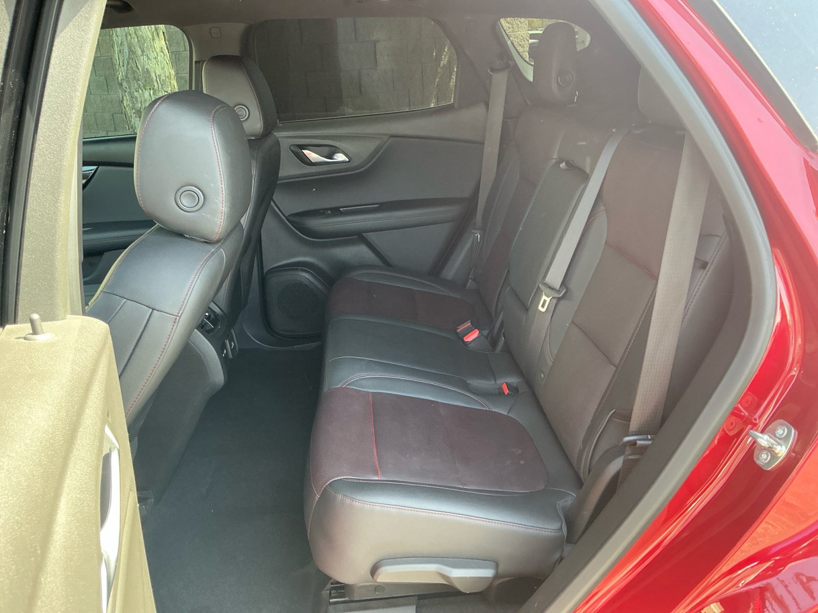 Used 2019 Chevrolet Blazer RS FWD image 17