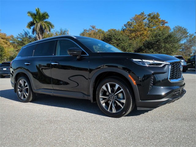 Used 2025 INFINITI QX60 Luxe image 2