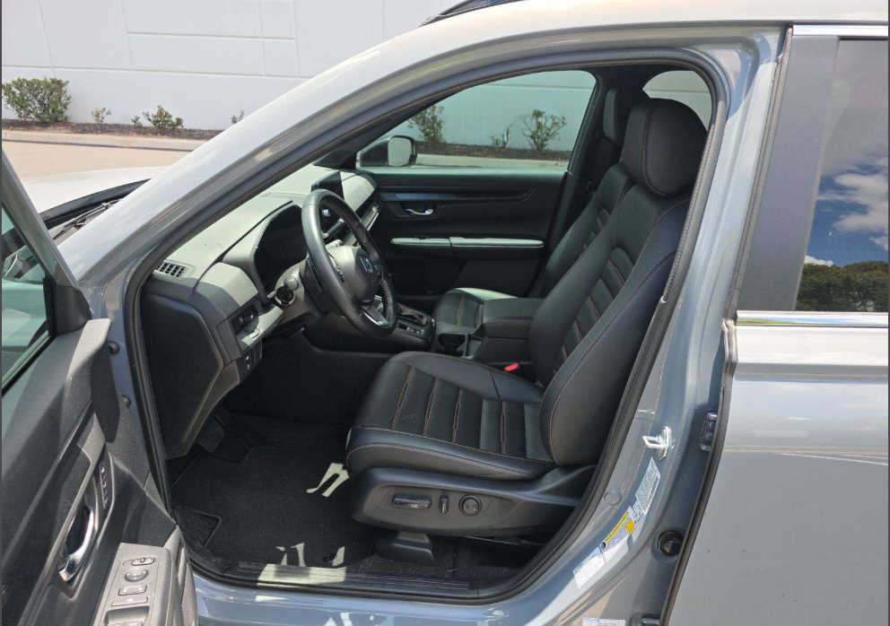 Used 2025 Honda CR-V Sport-L image 6