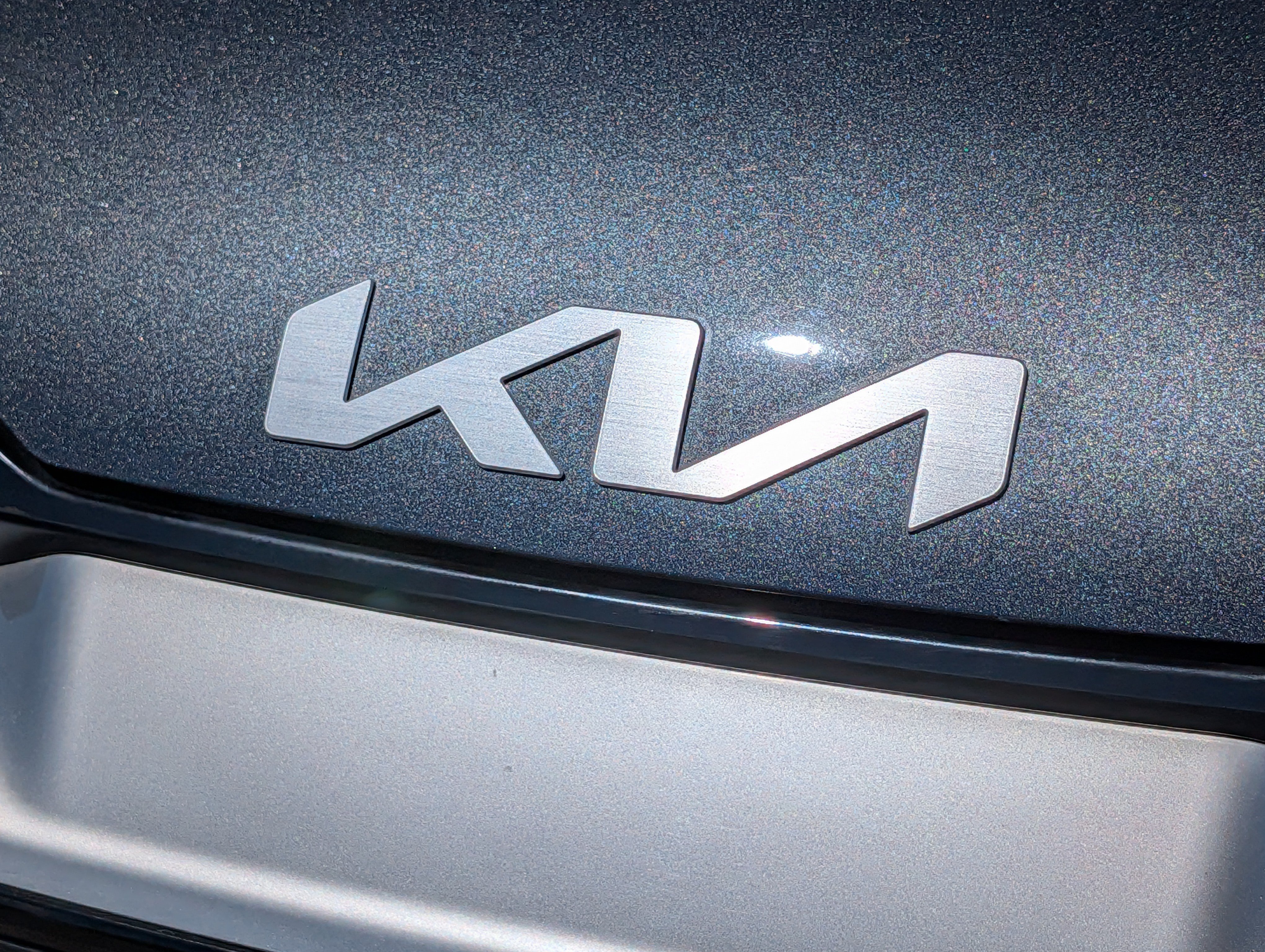 Certified 2023 Kia Sportage EX AWD/4WD image 2