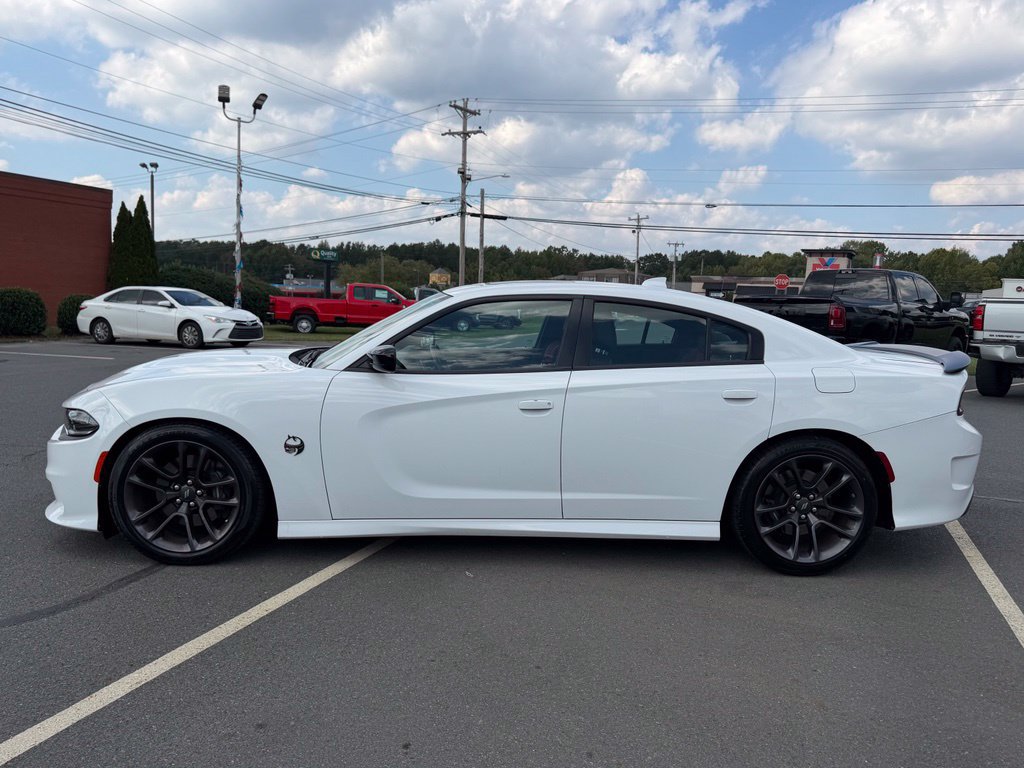 Used 2023 Dodge Charger Scat Pack w/ Plus Group RWD image 7